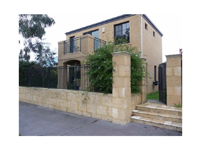 27 Paperbark Lane, Atwell WA 6164