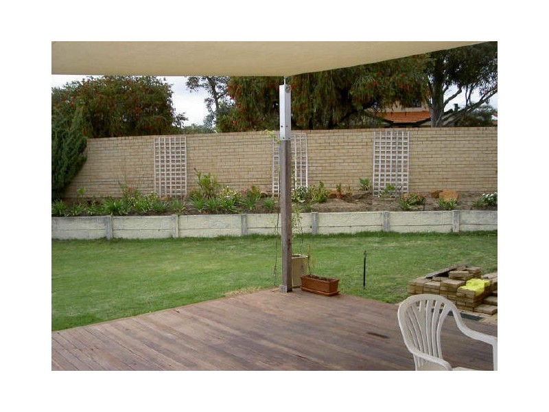 12/11 Philmore Ces, Kardinya WA 6163