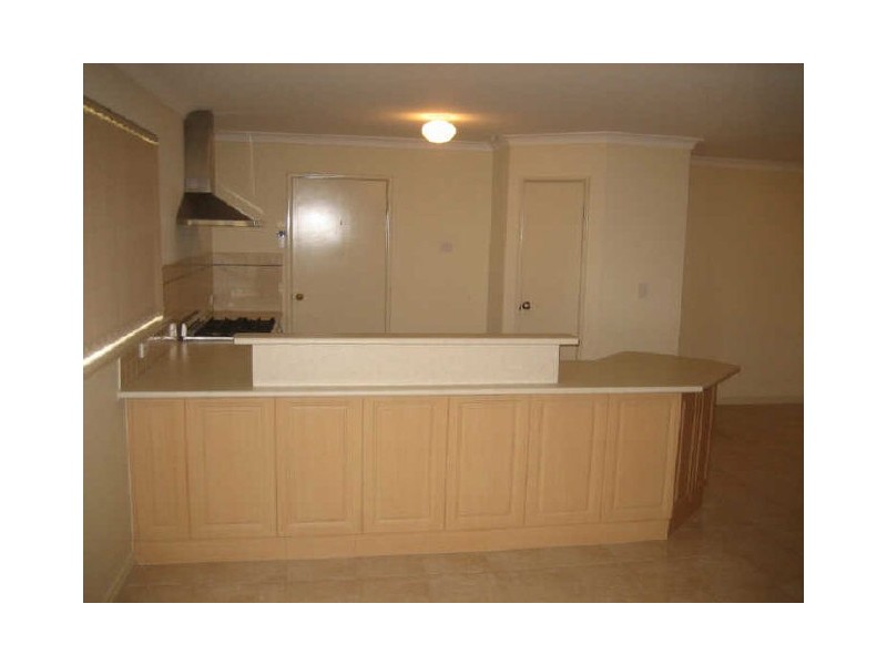 41 Baningan Avenue, Success WA 6164