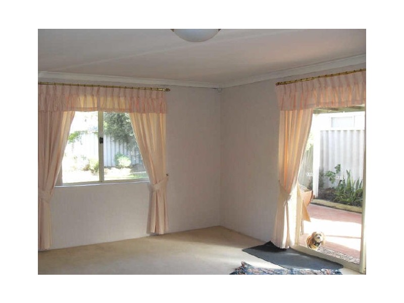 6 Woolmore Cross, Atwell WA 6164