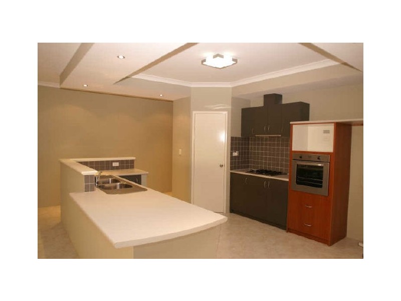 30 Solace Gardens, Atwell WA 6164