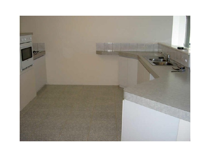 3/42 Turnbury Park Drive, Jandakot WA 6164