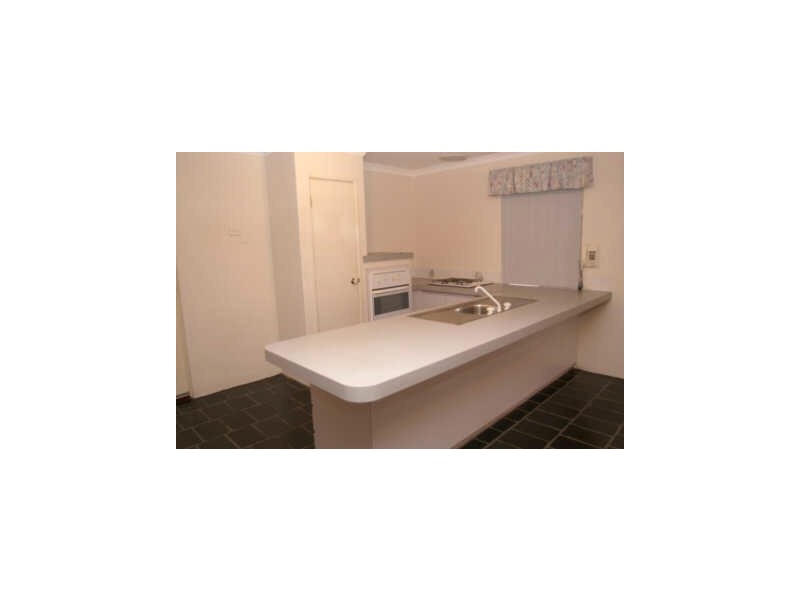 6 Shadwell Retreat, Atwell WA 6164