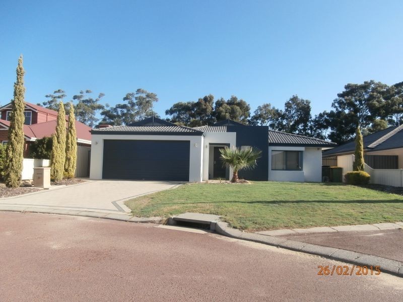 14 Limerick Loop, Wattle Grove WA 6107