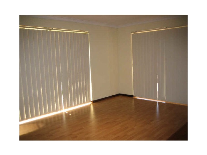 17 Hoult Mews, Atwell WA 6164