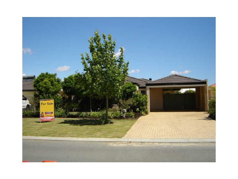 105 Folland Parade, Atwell WA 6164