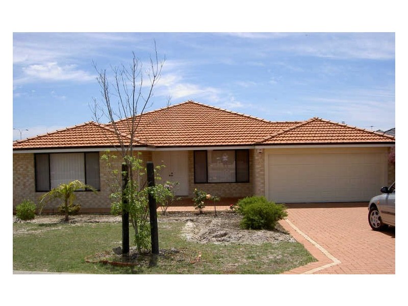 23 Millstream Place, Success WA 6164