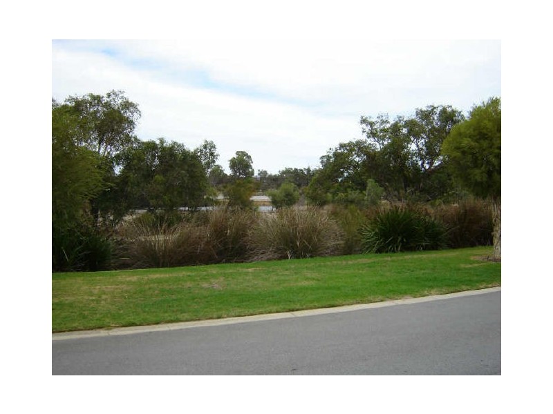 34 Mosman Loop, Success WA 6164