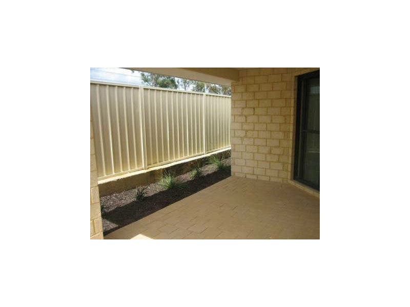 22/35 Barfield Road, Hammond Park WA 6164