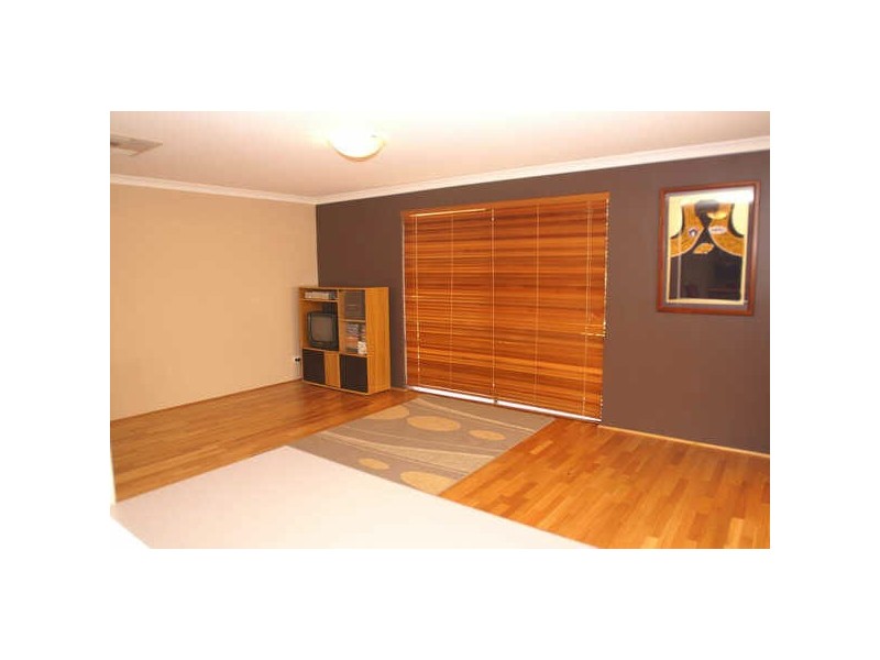 1 Penn Lane, Hammond Park WA 6164