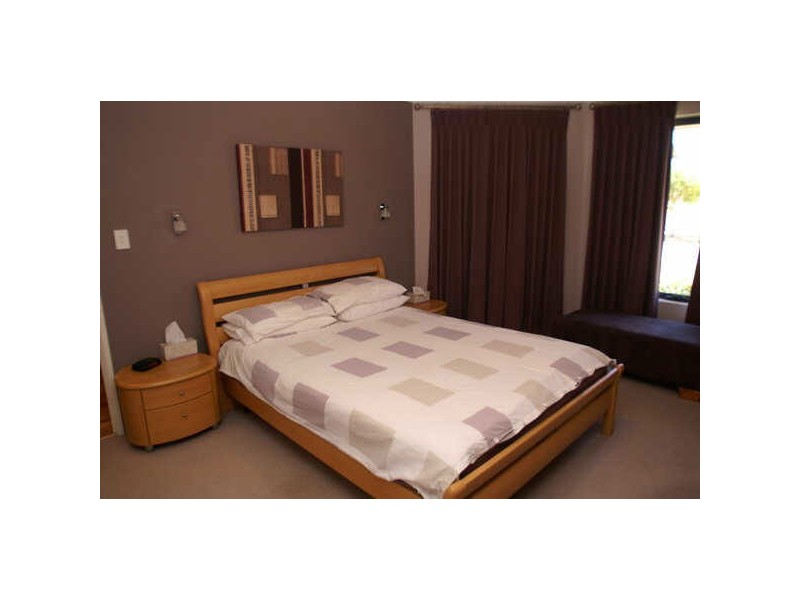 1 Penn Lane, Hammond Park WA 6164