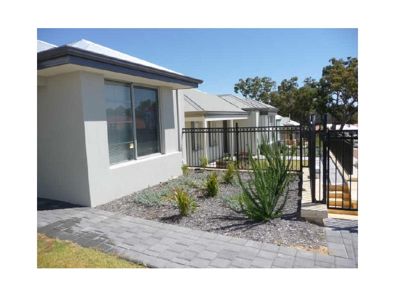101 Runnymede Gate, Wellard WA 6170