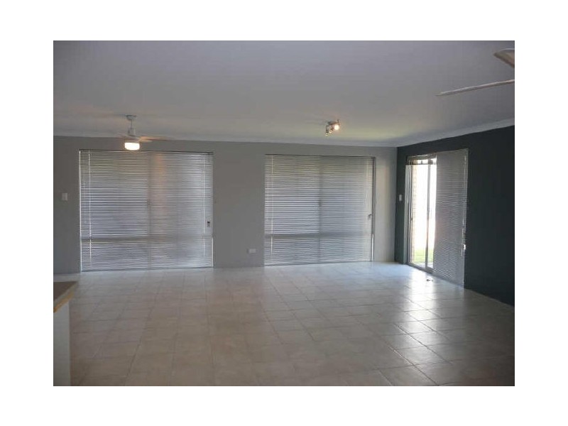 101 Runnymede Gate, Wellard WA 6170