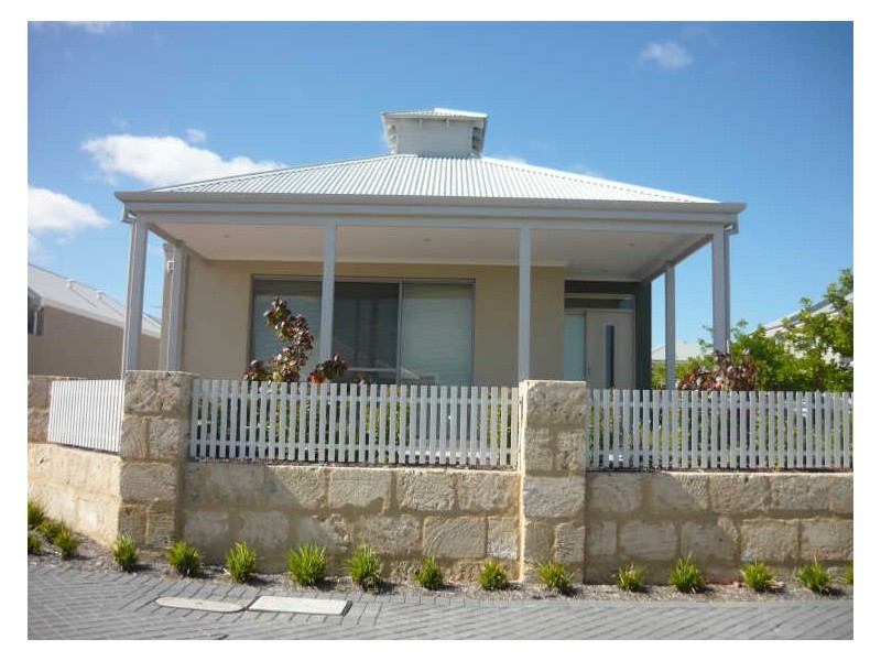 9 Angelica Way, Atwell WA 6164