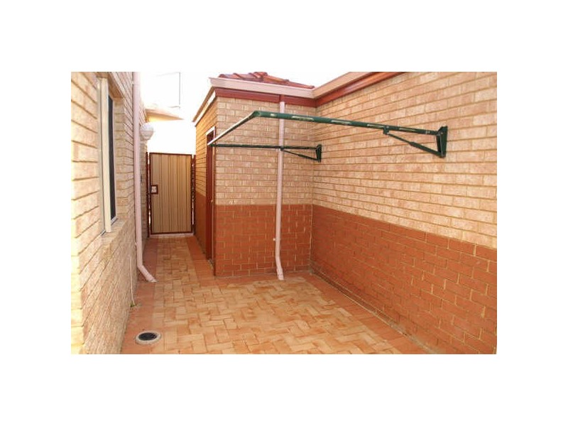 4/100 Kent Street, Rockingham WA 6168