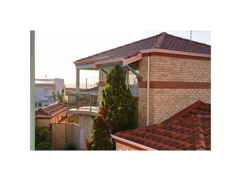 4/100 Kent Street, Rockingham WA 6168