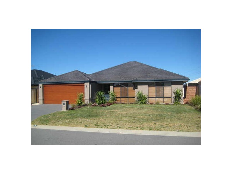 9 Georgia Way, Success WA 6164