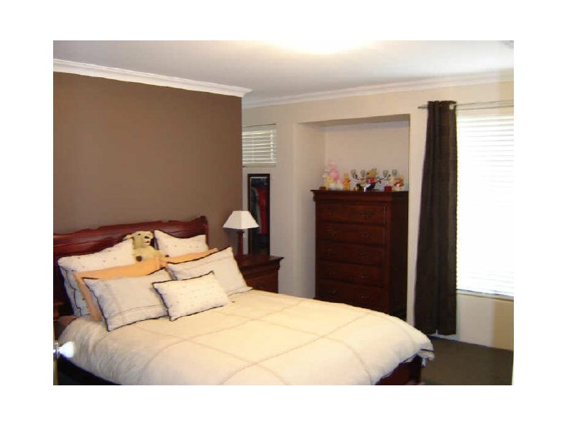 3 Sandleford Way, Hammond Park WA 6164