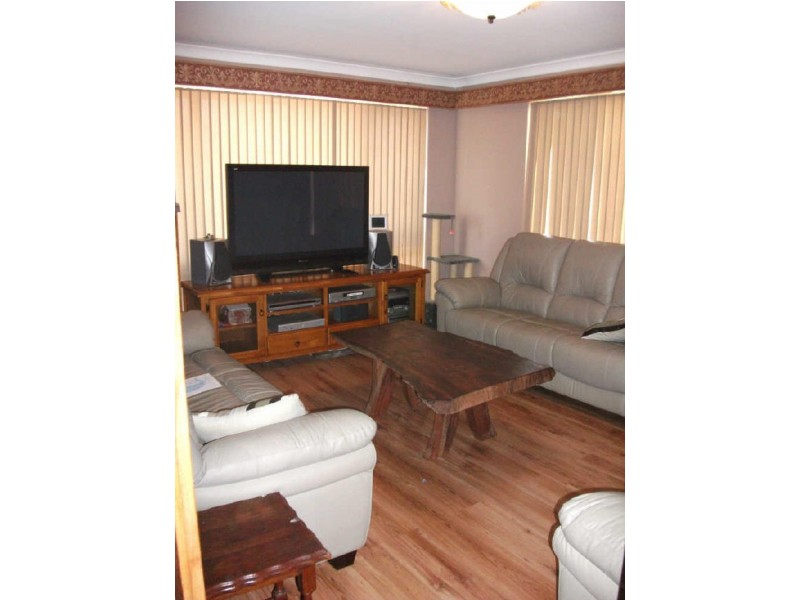 12 Marav Court, Success WA 6164