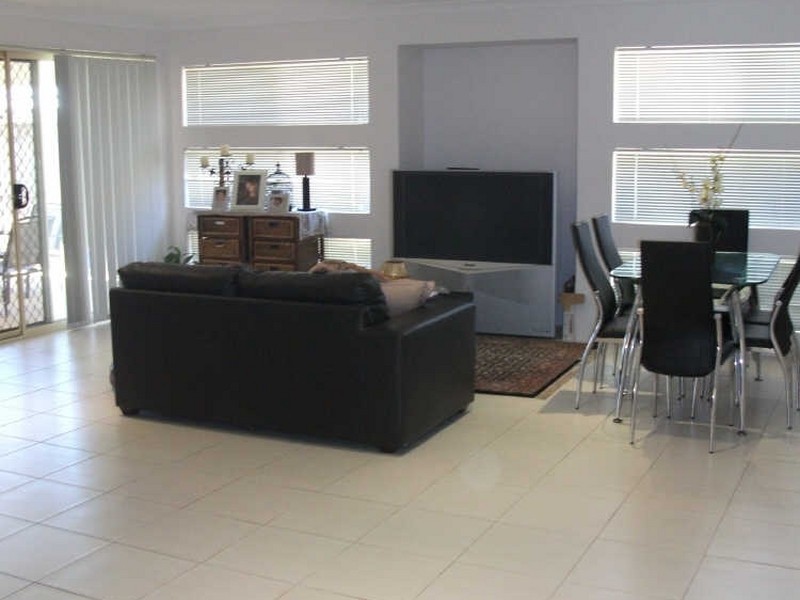 9 Barbados Link, Langford WA 6147