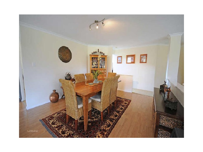 25 Hartwell Pde, Jandakot WA 6164