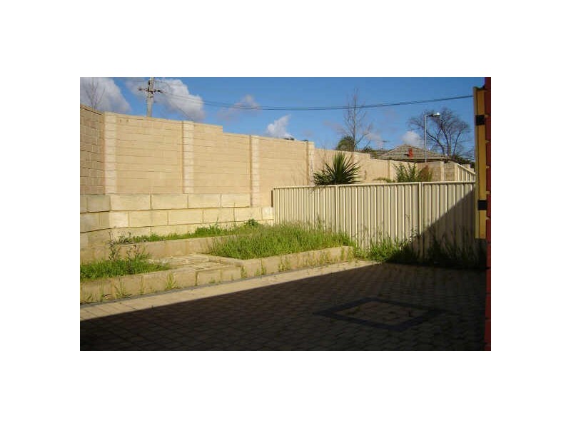 11/30 Kenton Way, Calista WA 6167