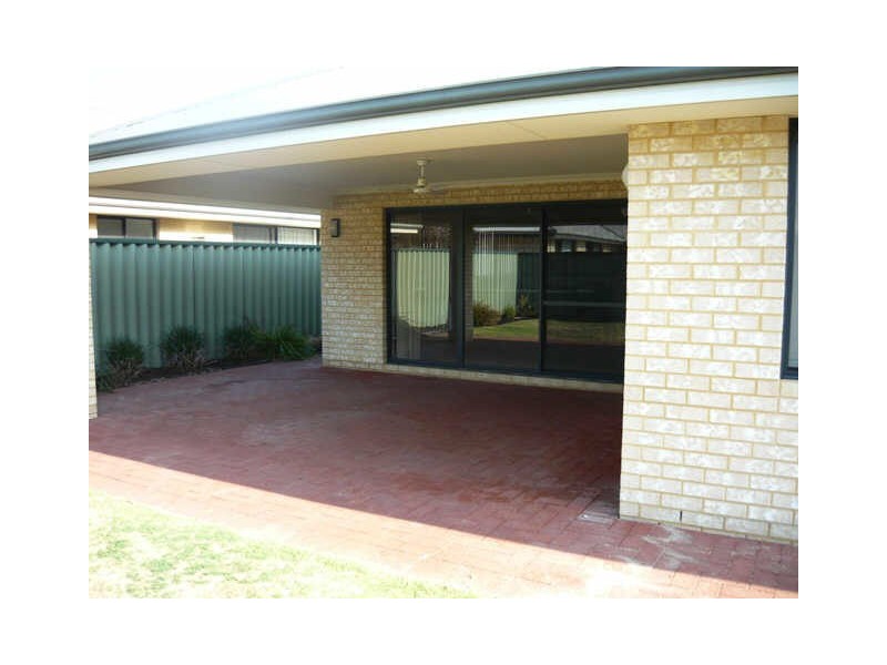 56 Freycinet Circuit, Aubin Grove WA 6164