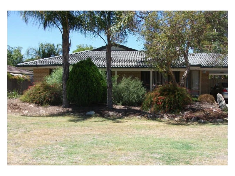 72 Elderberry Drive, South Lake WA 6164