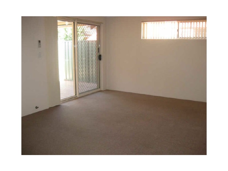 3/405 Railway Avenue, Armadale WA 6112