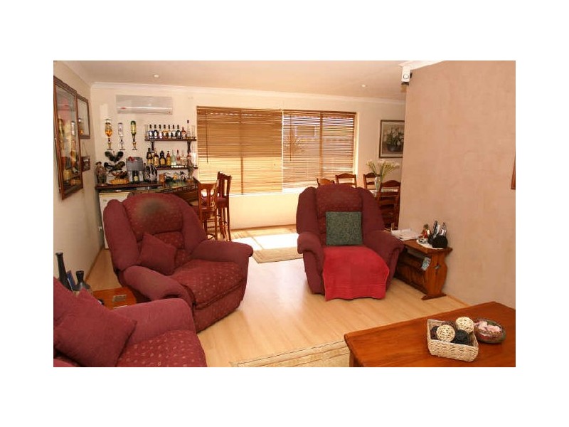 8 Shadwell Retreat, Atwell WA 6164