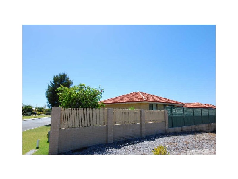 1/184 Bartram Road, Atwell WA 6164