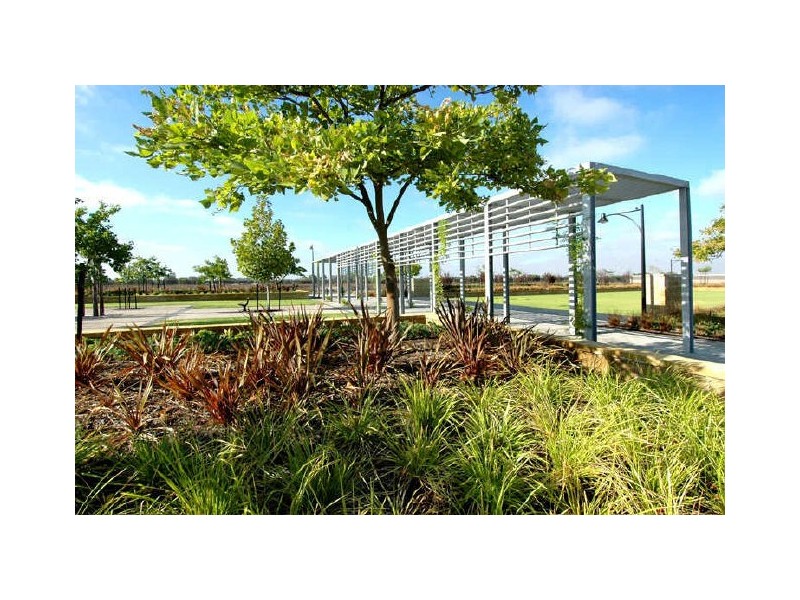 14 Congenial Loop, Atwell WA 6164