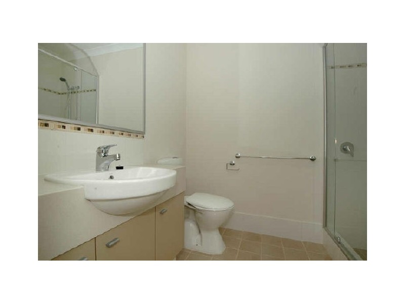 8 Congenial Loop, Atwell WA 6164