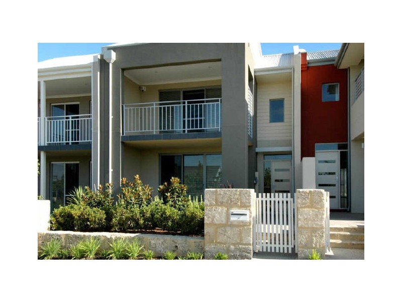 6 Congenial Loop, Atwell WA 6164