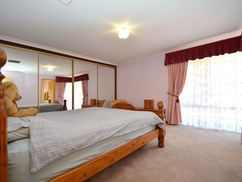 328 Furley Road, Southern River WA 6110