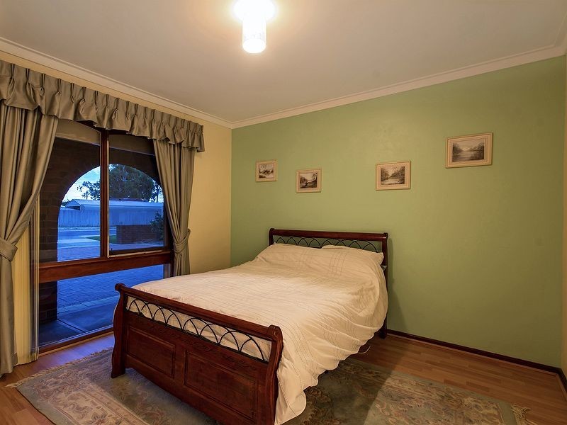 69 Challis Road, Armadale WA 6112