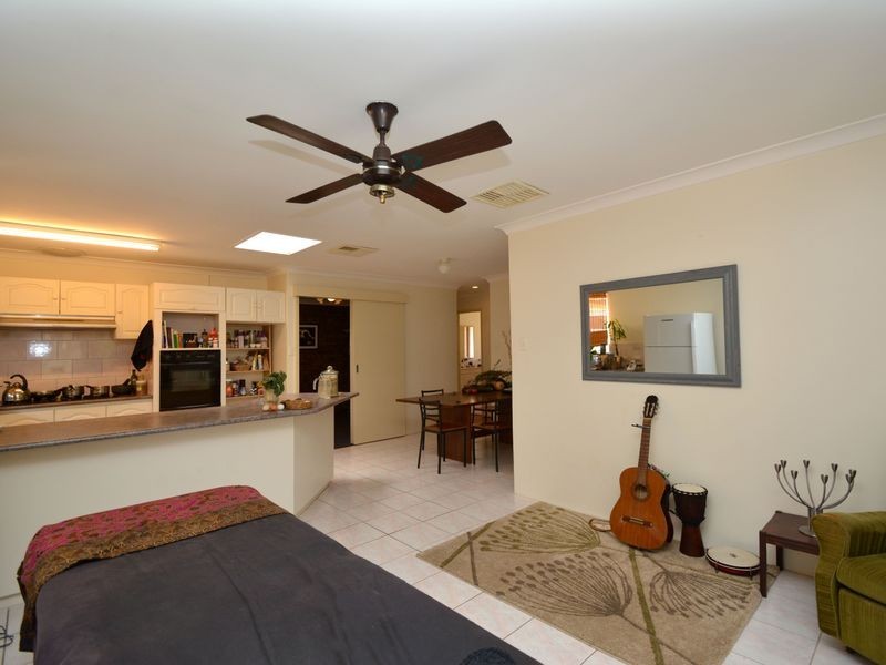 85 Cammillo Road, Camillo WA 6111