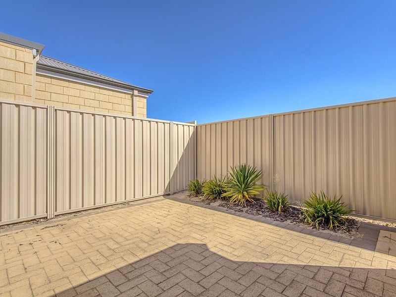 10/20 Gladstone Road, Armadale WA 6112