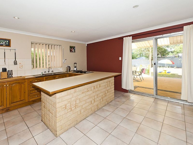 25 Burrowa Street, Armadale WA 6112