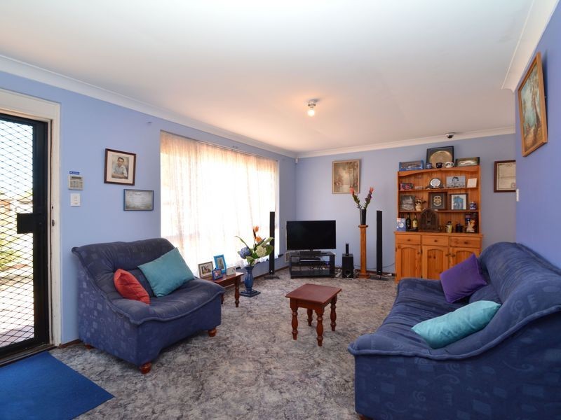 5 Namoi Place, Armadale WA 6112