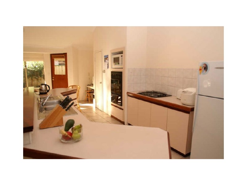 3 Hayton Mews, Atwell WA 6164