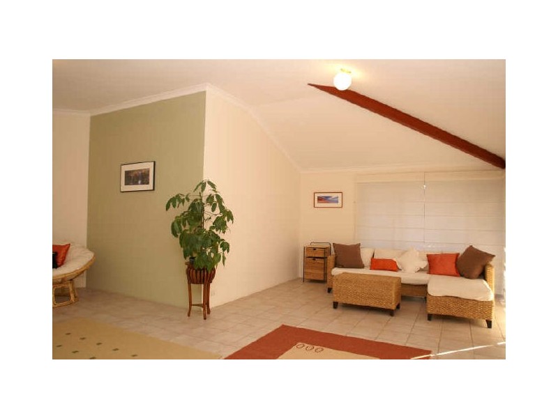 3 Hayton Mews, Atwell WA 6164