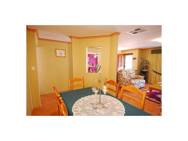 24 Silvereye Court, Beeliar WA 6164