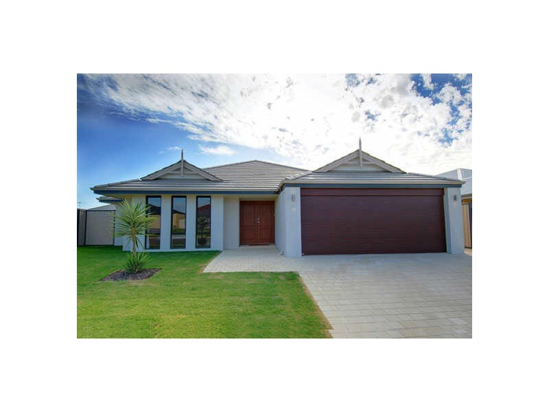 16 Camden Boulevard, Aubin Grove WA 6164