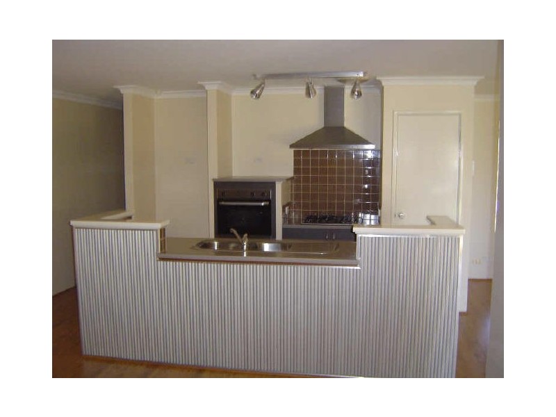 201 Wentworth Parade, Success WA 6164