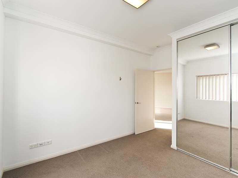 39/23 Junction Boulevard, Atwell WA 6164