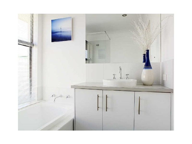 60 Macquarie Boulevard, Hammond Park WA 6164