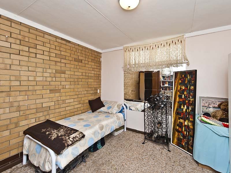 15 Tuck Street, Armadale WA 6112