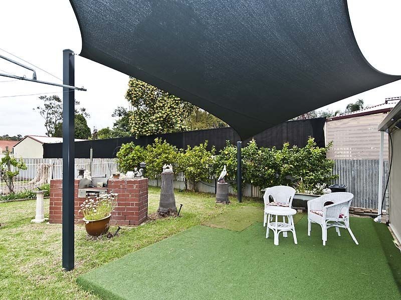 15 Tuck Street, Armadale WA 6112