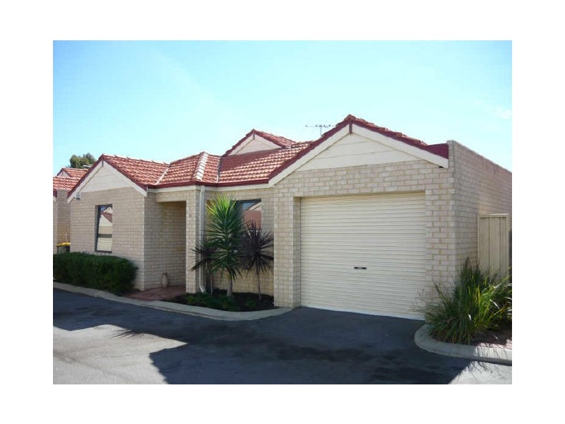 11/13 Rimmington Court, South Lake WA 6164